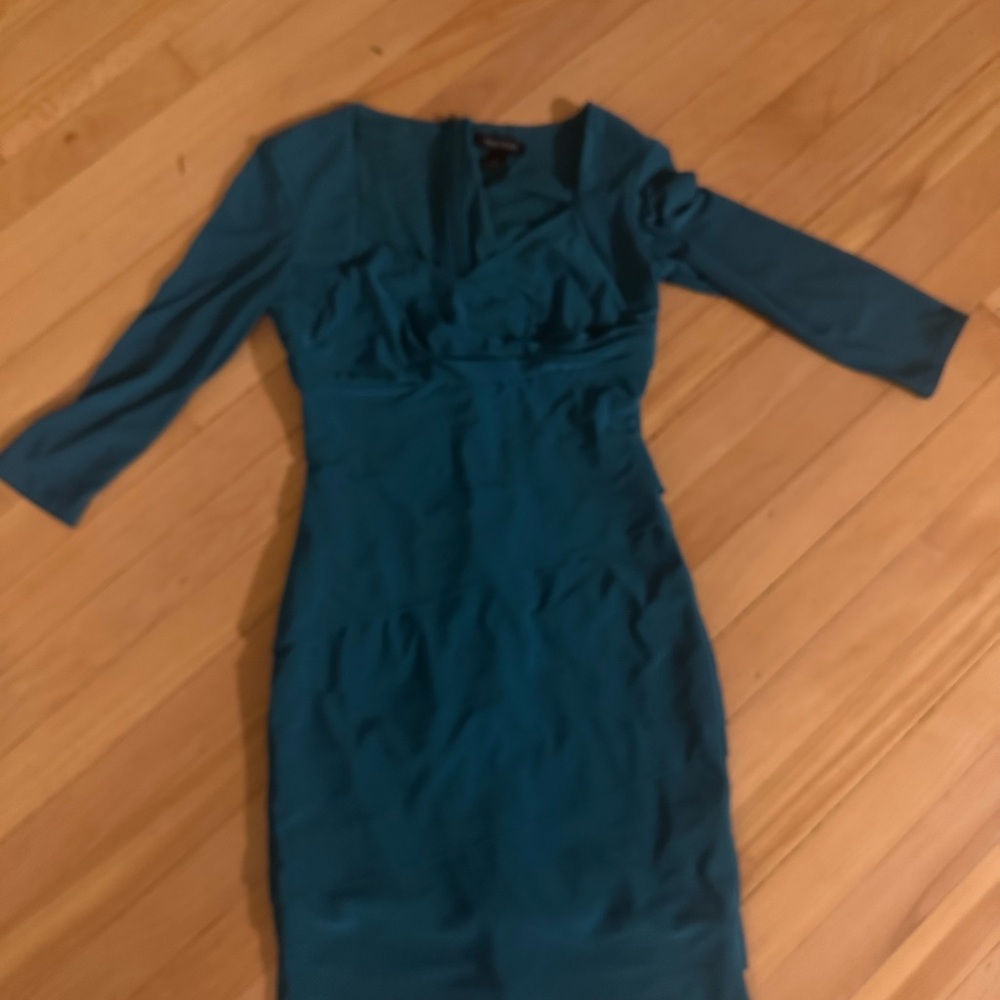 White House Black Market Blue Sheath Dress Sweetheart Neckline Long Sleeve